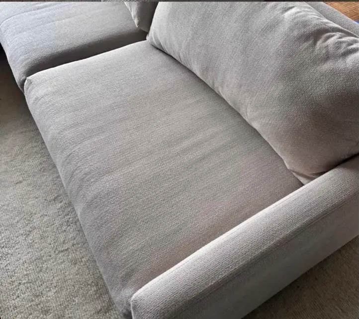 After cleaning: light linen-look loveseat